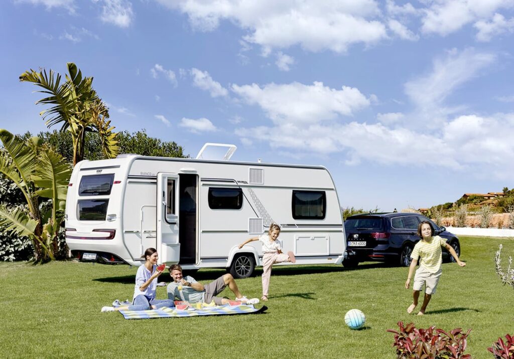 Fendt caravan Bianco